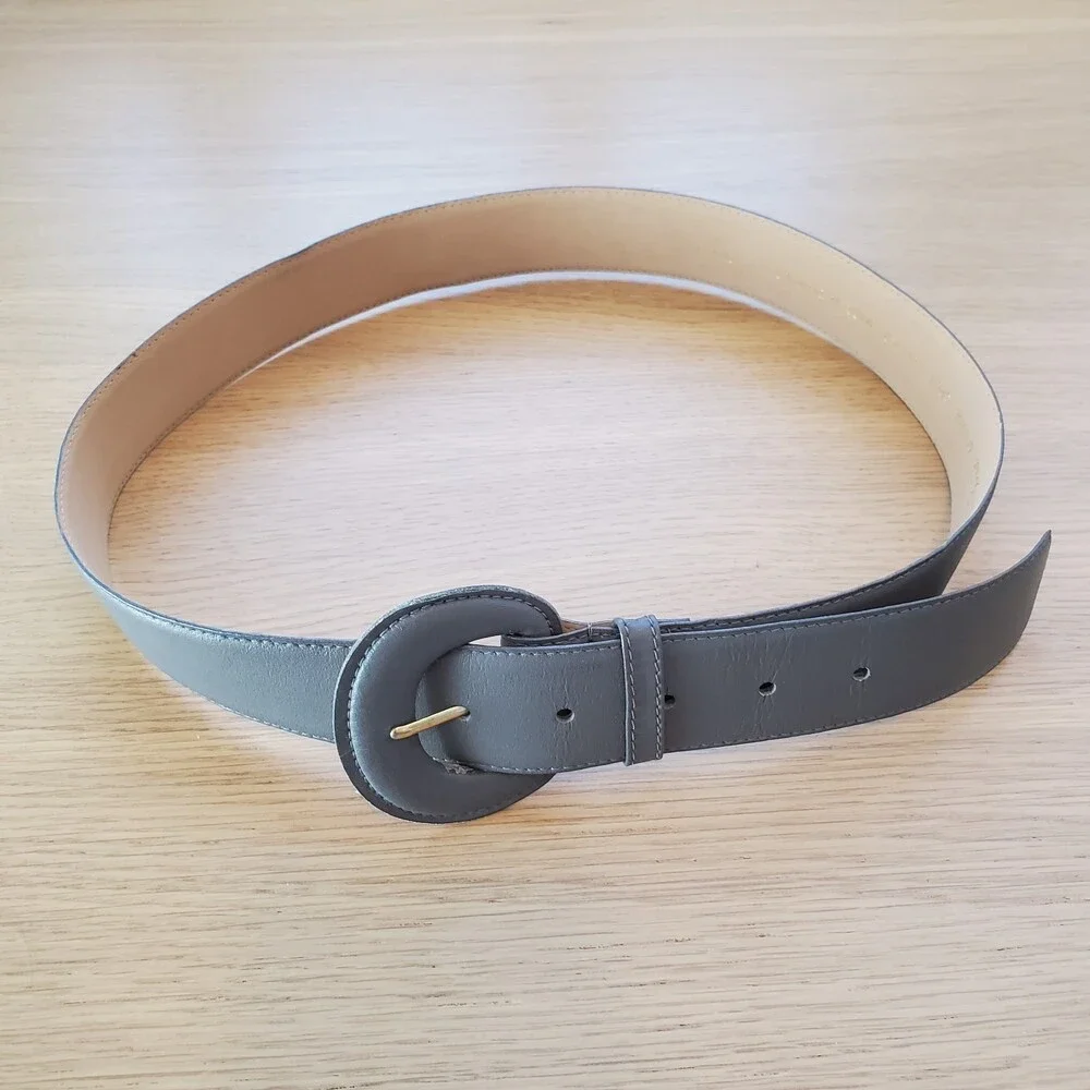Vintage 80's Valerie Bared Gray Leather Belt
